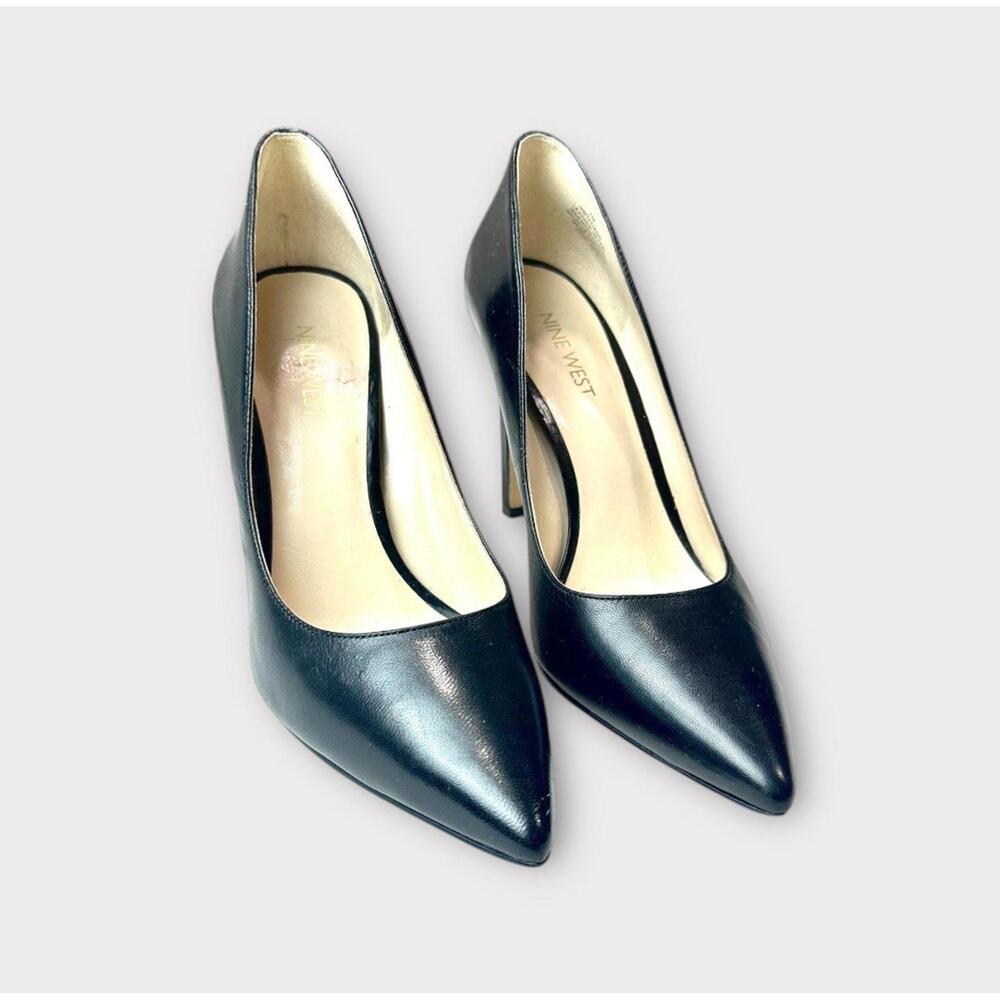 Nine West Black Leather Pointed-Toe Stiletto Pumps